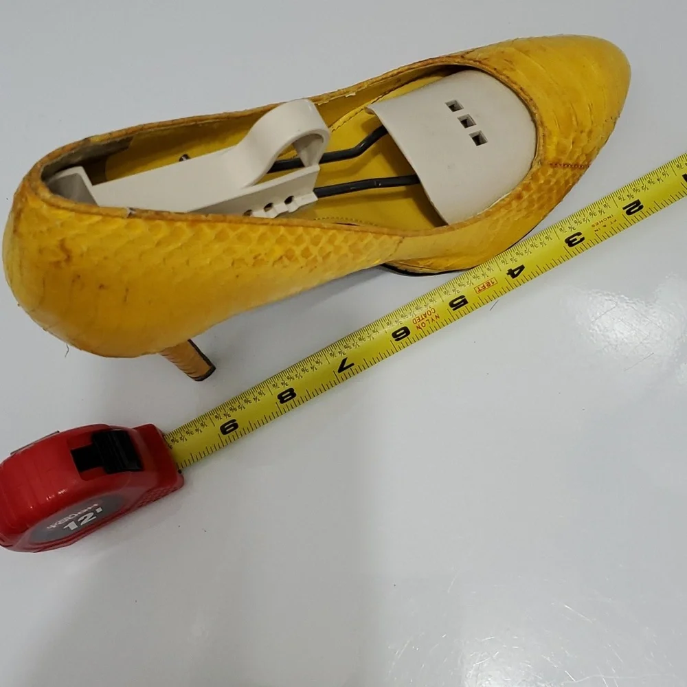 Ralph Lauren reptile shoes. Kailee stiletto pumps. Size 9B. - Picture 12 of 13